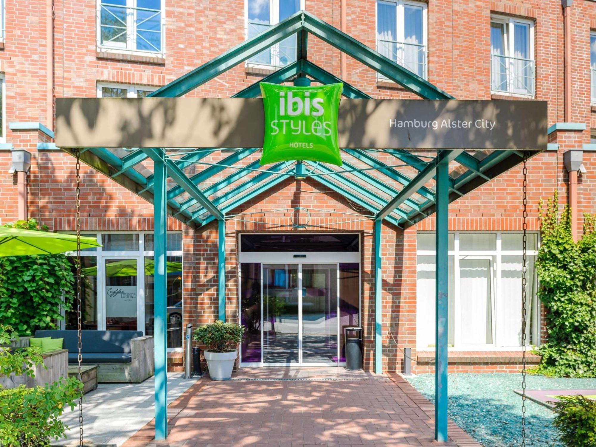 Ibis Styles Hamburg Alster City Hotel Exterior photo