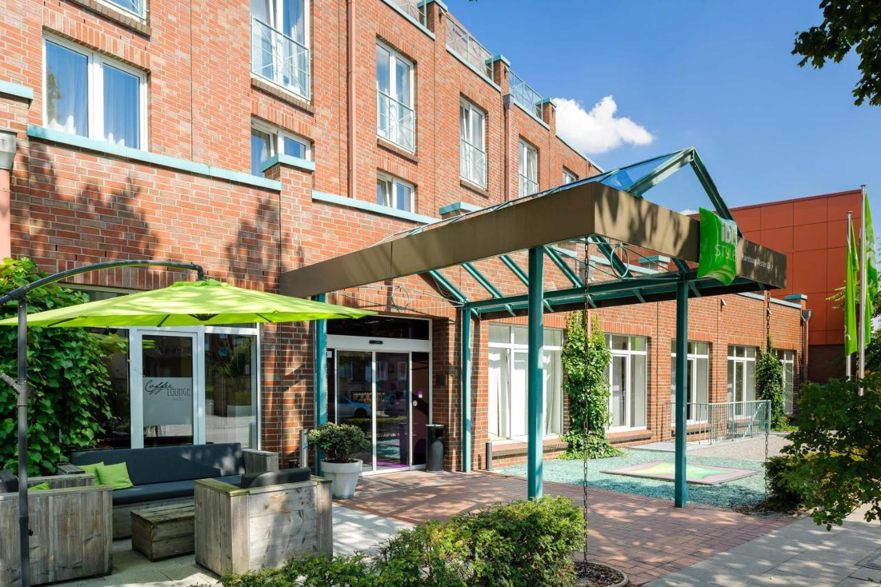 Ibis Styles Hamburg Alster City Hotel Exterior photo